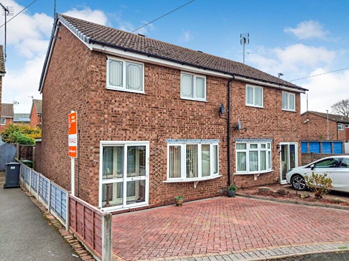 3 Bedroom Semi-Detached House For Sale In Barrett Close, Kidderminster, Worcestershire, DY10