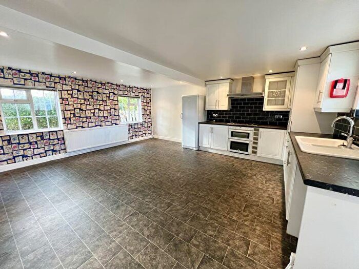 2 Bedroom Detached House For Sale In Goosehouse Green, Romiley, SK6