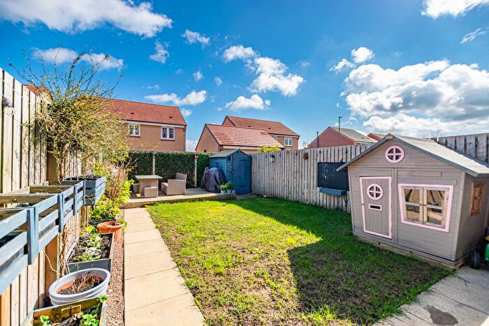 3 Bedroom Semi-Detached House For Sale In Bramble Garth, Hambleton, North Yorkshire, YO8