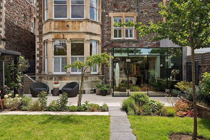 3 Bedroom Maisonette For Sale In Blenheim Road | Redland, BS6
