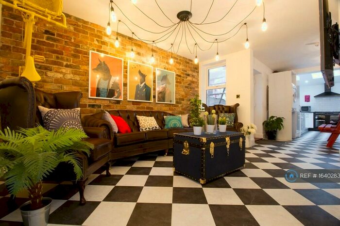 6 Bedroom Semi-Detached House To Rent In Channell Rd, Liverpool, L6