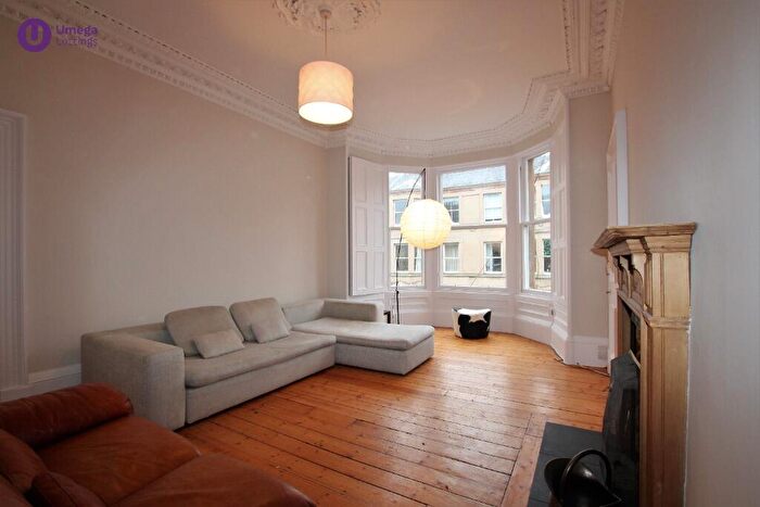 3 Bedroom Apartment To Rent In Lauriston Gardens, Tollcross, Edinburgh, EH3