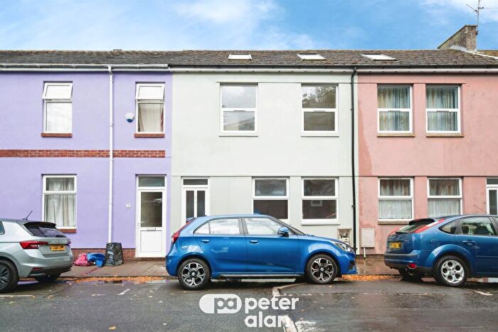 4 Bedroom Terraced House For Sale In Elm Street, Cardiff, CF24