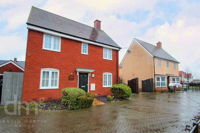 3 Bedroom Detached House To Rent In Builder Gardens, Colchester, CO2