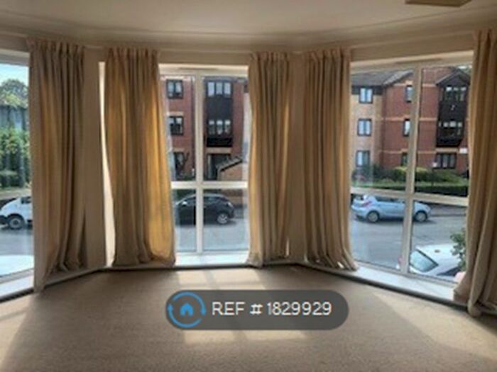 2 Bedroom Flat To Rent In Regents Park Road, Southampton, SO15