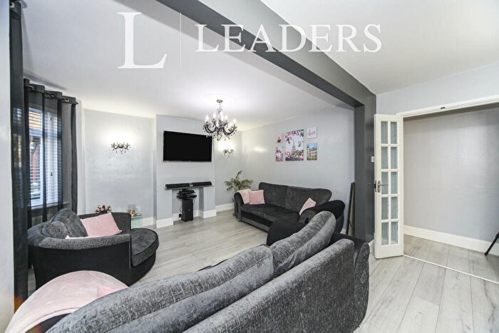 5 Bedroom Detached House To Rent In Delaune, Queen Street, Dunstable -, LU5