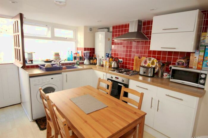 2 Bedroom House To Rent In Castle Street, Brighton, BN1