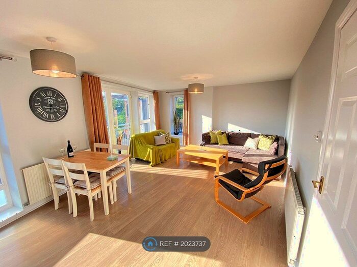 2 Bedroom Flat To Rent In Hanson Park, Glasgow, G31