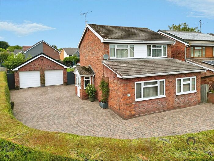 4 Bedroom Detached House For Sale In Windsor Road, Oswestry, Shropshire, SY11
