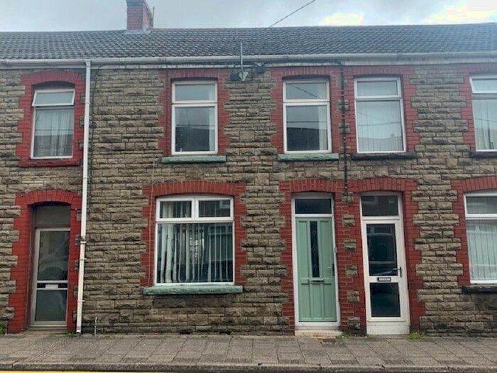 Houses for sale & to rent in CF34 0HG, Picton Street, Caerau Maesteg