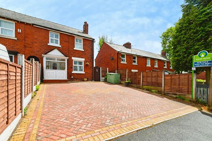 3 Bedroom End Of Terrace House For Sale In Polefield Hall Road, Prestwich, Manchester, Greater Manchester, M25