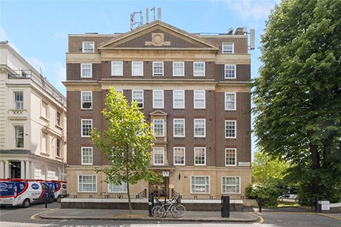 4 Bedroom Flat To Rent In Kensington Park Gardens, London, W11