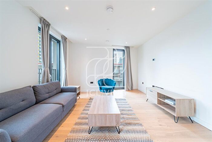 2 Bedroom Flat To Rent In Clarendon Court, London, EC1Y