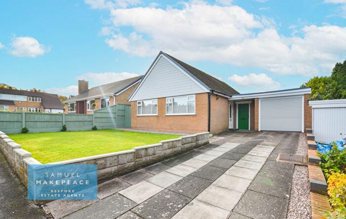 3 Bedroom Detached Bungalow For Sale In Park Avenue, Kidsgrove, Stoke-On-Trent, ST7