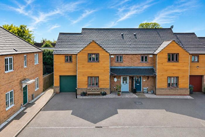 4 Bedroom Semi-Detached House For Sale In Thimble Close, Colne, Huntingdon, Cambridgeshire, PE28