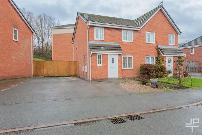 4 Bedroom Semi Detached House For Sale In Ledgard Avenue, Leigh, WN7