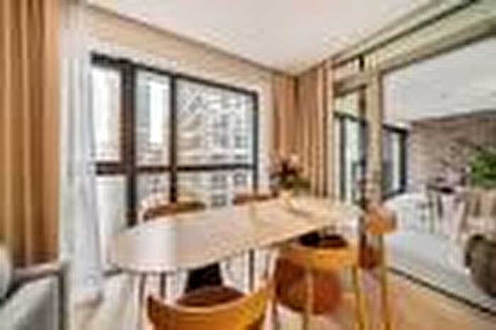 3 Bedroom Flat To Rent In Alma, New Drum Street, London, E1