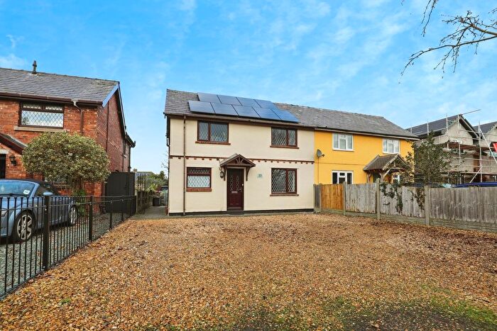 3 Bedroom Semi-detached House For Sale In Snape Green, Scarisbrick, Southport, PR8