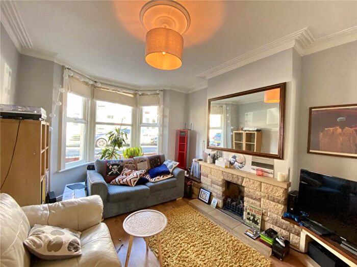 2 Bedroom Semi-Detached House To Rent In Sandringham Road, Bristol, BS4