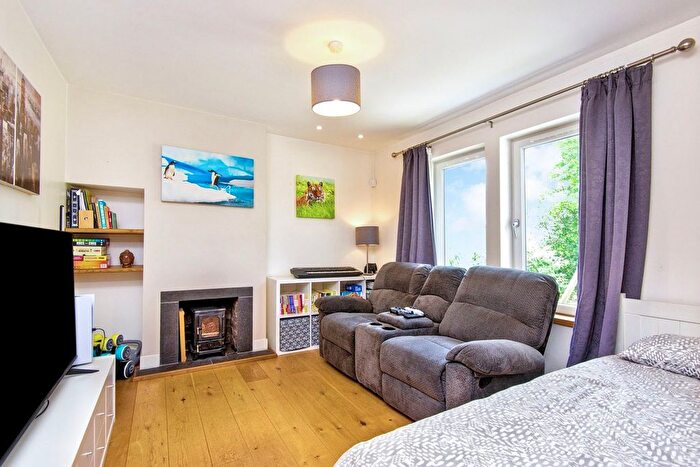 4 Bedroom Detached House For Sale In Fincraigs Farm Cottages, Cupar, Gauldry, KY15