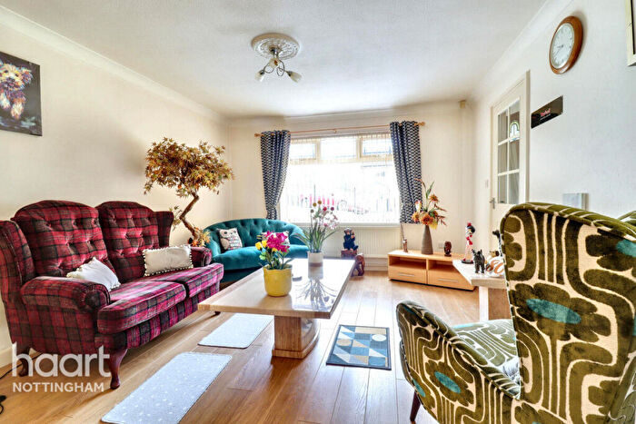 3 Bedroom End Of Terrace House For Sale In Lavender Walk, Nottingham, NG3