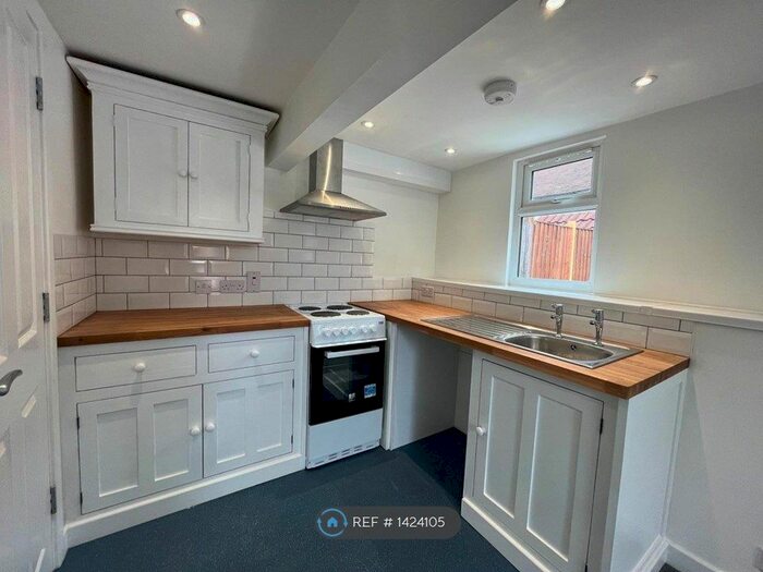 1 Bedroom Flat To Rent In Kingsholm Road, Gloucester, GL1