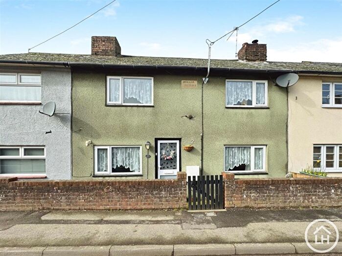 2 Bedroom Property For Sale In Dunn Street, Bredhurst, Gillingham, ME7