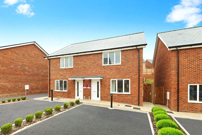 2 Bedroom Terraced House For Sale In Wrestwood Road, Bexhill-On-Sea, East Sussex, TN40
