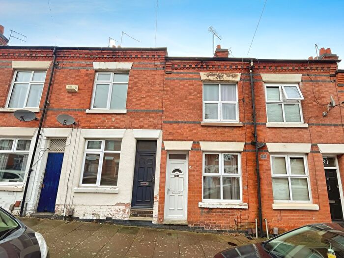 3 Bedroom Terraced House To Rent In Warwick Street, Leicester, LE3