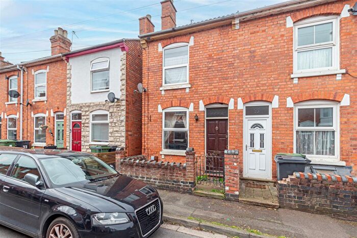 2 Bedroom End Terrace House For Sale In Gillam Street, Worcester, WR3