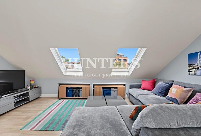 1 Bedroom Flat For Sale In Finchley Road, London, NW3