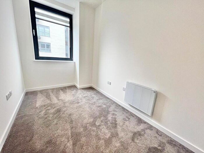 2 Bedroom Apartment To Rent In Alencon Link, Basingstoke, RG21