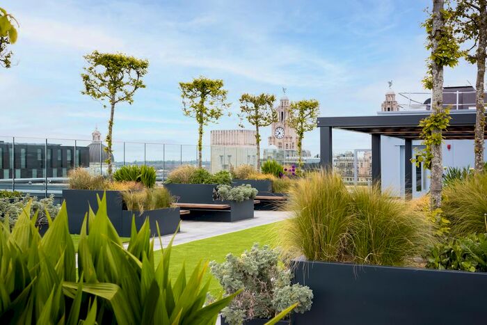 2 Bedroom Flat To Rent In Strand Street, Liverpool, L1