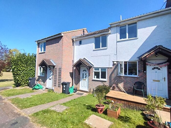 2 Bedroom Terraced House To Rent In Woosehill, Wokingham, RG41