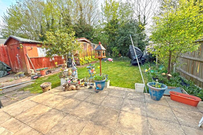 2 Bedroom Semi-Detached Bungalow For Sale In Milner Close, Garston, WD25