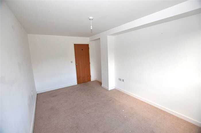 1 Bedroom Flat For Sale In Parkwood Court, Parkwood Rise, Keighley, West Yorkshire, BD21