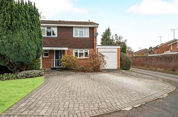 4 Bedroom Detached House For Sale In Woking, Surrey, GU21