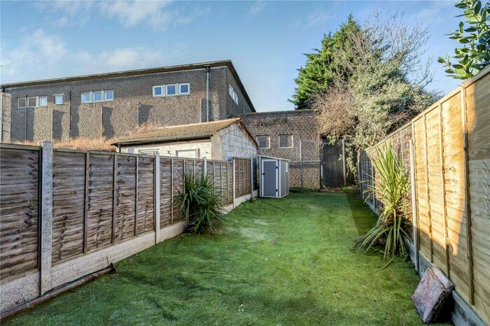 4 Bedroom House To Rent In Gordon Road, London, E15