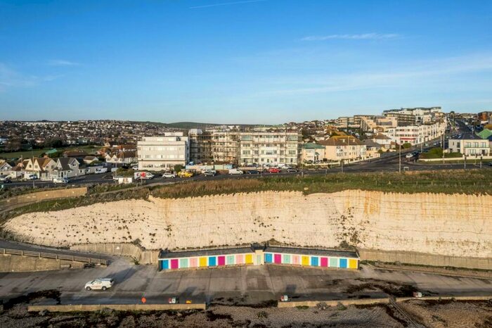 1 Bedroom Apartment To Rent In Marine Drive, Brighton, East Sussex, BN2