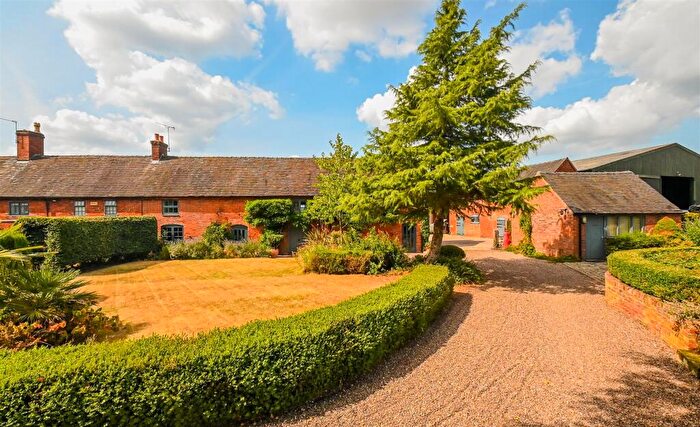 5 Bedroom Character Property For Sale In Ley Hill Farm & Ley Hill Cottage, Grove Lane, Doveridge, DE6