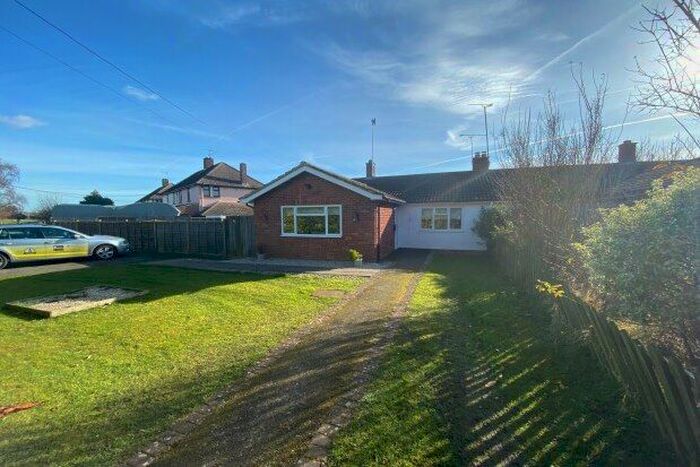 3 Bedroom Bungalow To Rent In Grange Road, Witham CM8