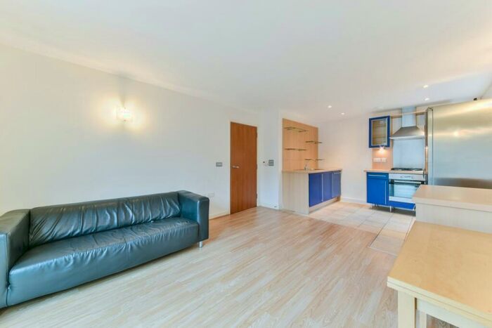 1 Bedroom Flat To Rent In Hopton Road, Royal Arsenal Riverside, Woolwich, London, SE18