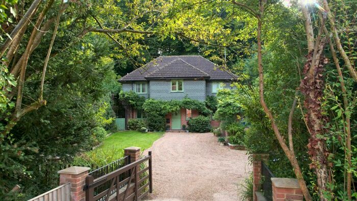 4 Bedroom Detached House For Sale In Arford Road, Arford, Headley, GU35