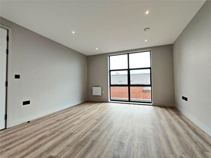 2 Bedroom Apartment To Rent In Northwood Street, Birmingham, B3