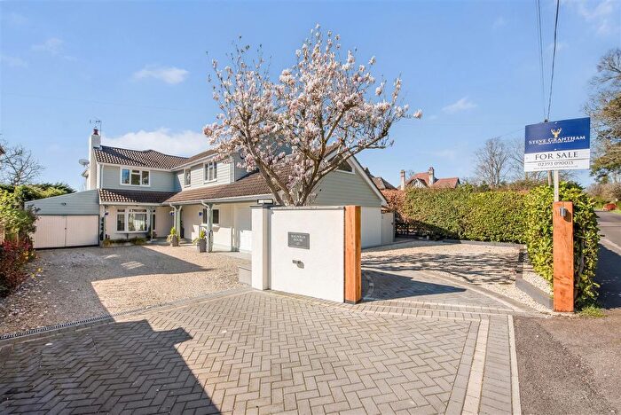 4 Bedroom Detached House For Sale In Bowes Hill, Rowland's Castle, PO9