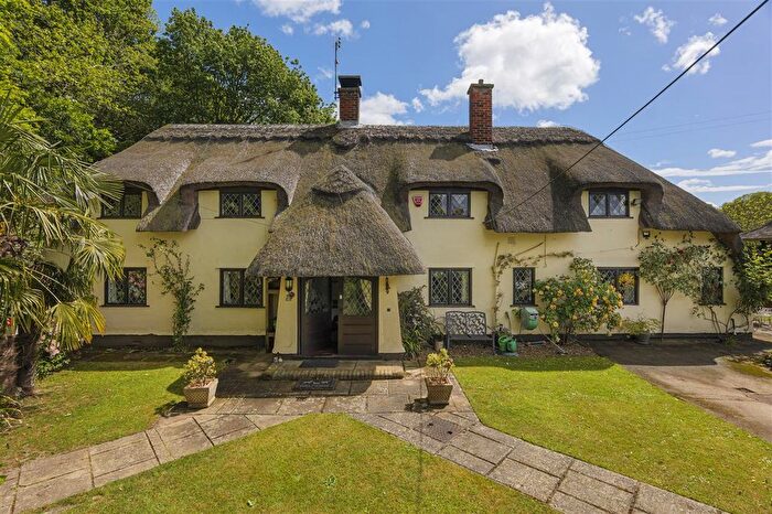 3 Bedroom Detached House For Sale In Frogs Hollow, Hickmans Green, Boughton-Under-Blean, ME13