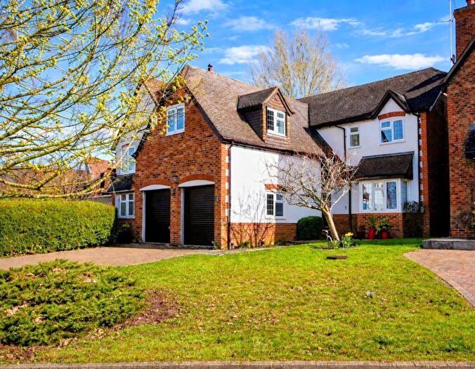 5 Bedroom Detached House For Sale In Phoebes Orchard, Stoke Hammond, Milton Keynes, MK17