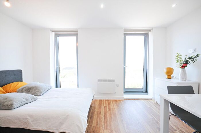 1 Bedroom Flat To Rent In Studio Apartment – Michigan Point, Media City, Salford Quays, M50