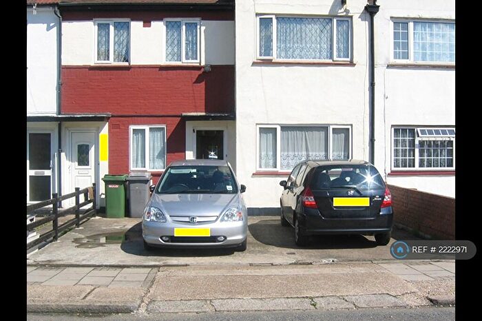 2 Bedroom Maisonette To Rent In Lancelot Road, Wembley, HA0