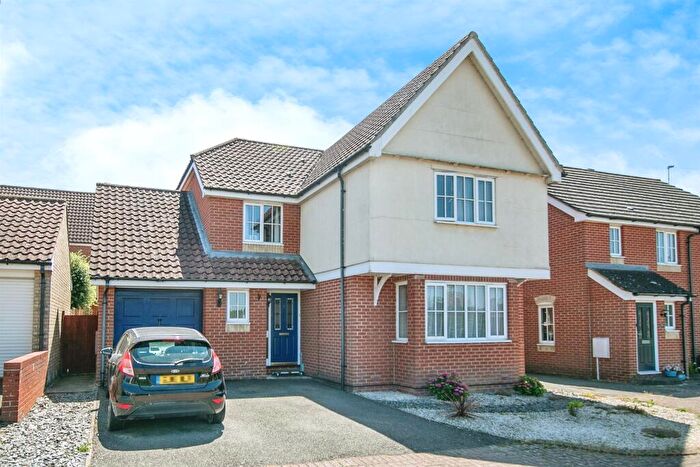 4 Bedroom Detached House For Sale In Oak Eggar Chase, Pinewood, Ipswich, IP8